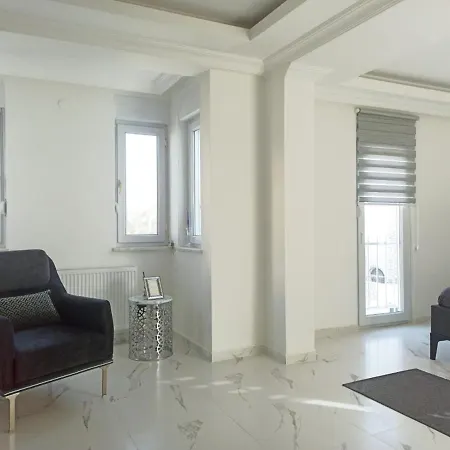 Kadriyede Muestakil Villa Yuezme Havuzlu *